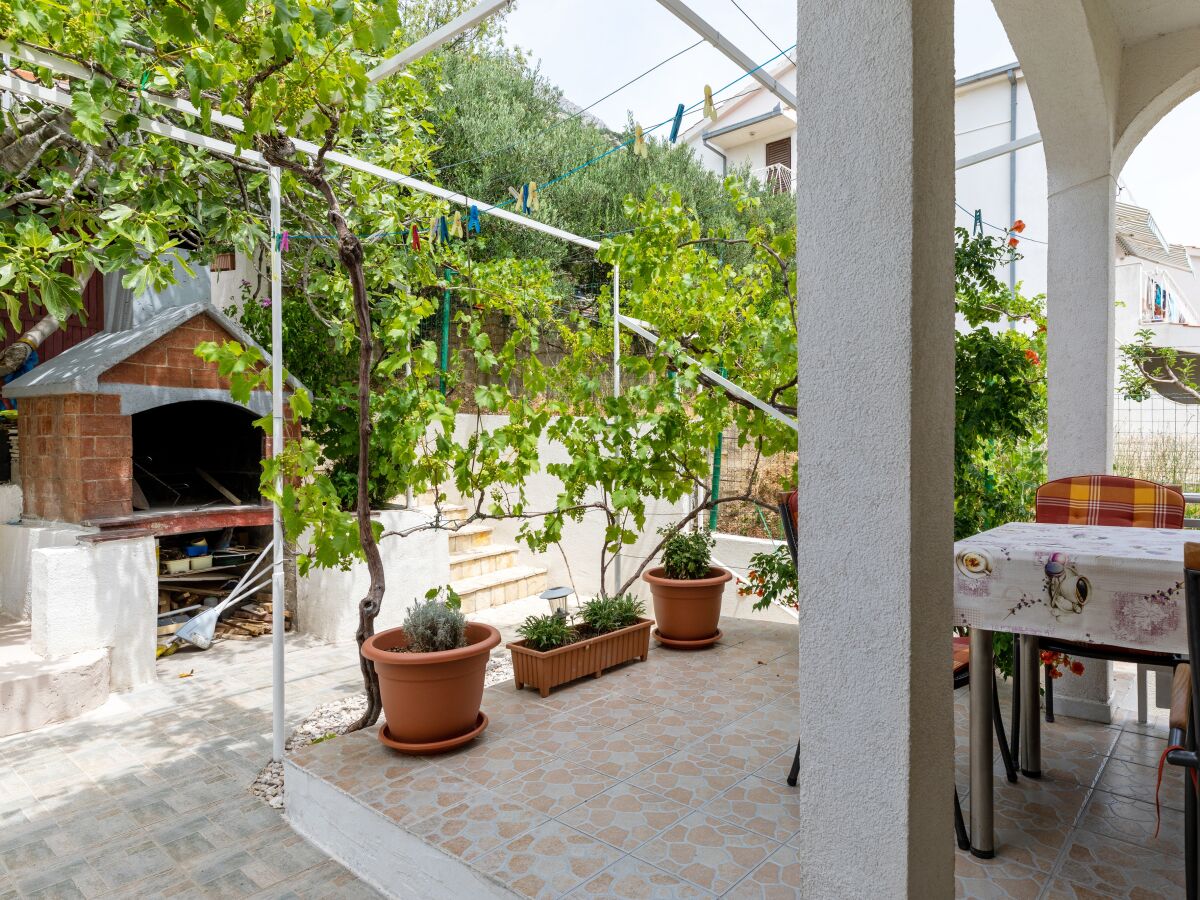 Apartment One bedroom apartment near beach Pisak, Omiš A-15177-c - Outdoor photo 5