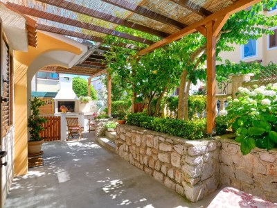 Apartment One bedroom apartment with terrace Mali Lošinj, Lošinj A-15201-a - Outdoor photo 6