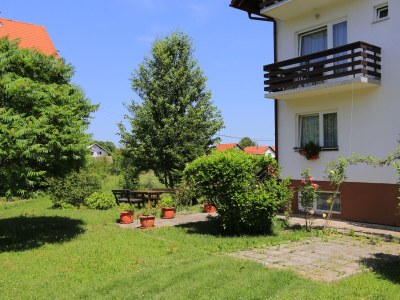 Holiday room with balcony Grabovac, Plitvice S-17419-a - Outdoor photo 10