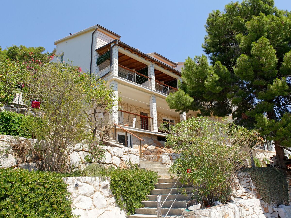 Apartment One bedroom apartment near beach Karbuni, Korčula A-18137-c - Outdoor photo 3