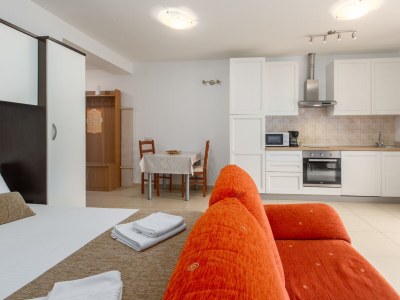 Apartment Studio flat with terrace Vrsar, Poreč AS-17473-a - Outdoor photo 12