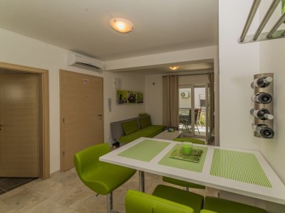 Apartment Two bedroom apartment with balcony Vir A-18550-a - Outdoor photo 13