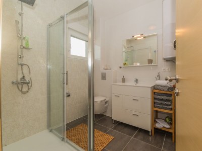 Apartment Two bedroom apartment with balcony Vir A-18550-a - Outdoor photo 30