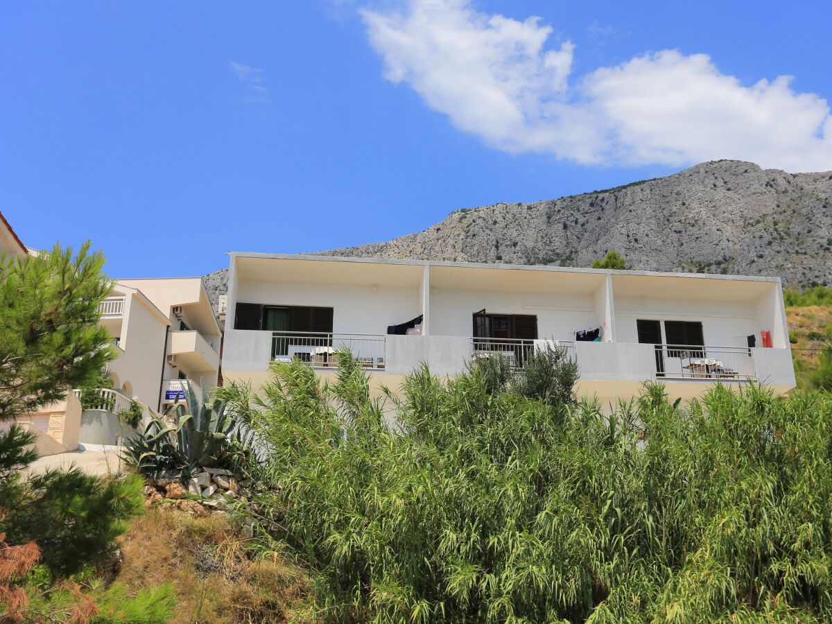 Apartment One bedroom apartment with balcony and sea view Lokva Rogoznica, Omiš A-17645-c - Outdoor photo 4