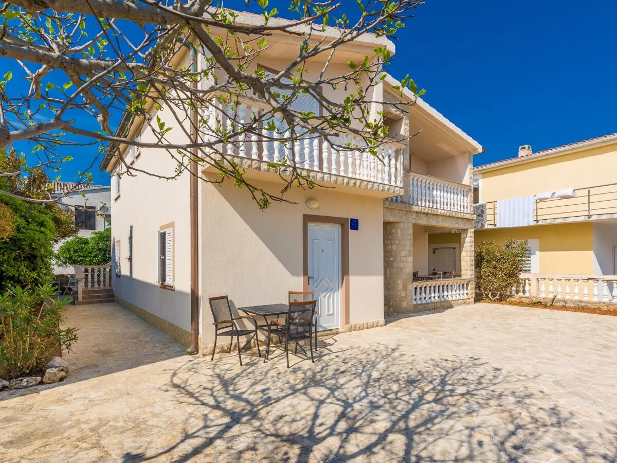 Apartment Studio flat with balcony Vir AS-18561-b