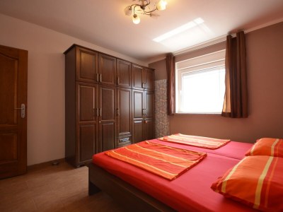 Apartment Two bedroom apartment with terrace Vir A-18562-a in Vir - Apartment