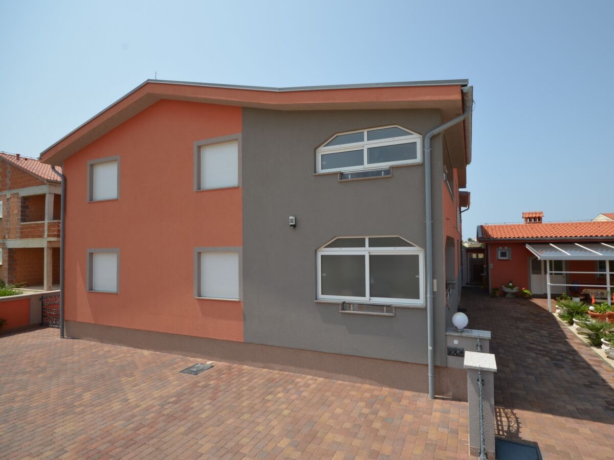 Apartment Two bedroom apartment with terrace Vir A-18562-b - Outdoor photo 3
