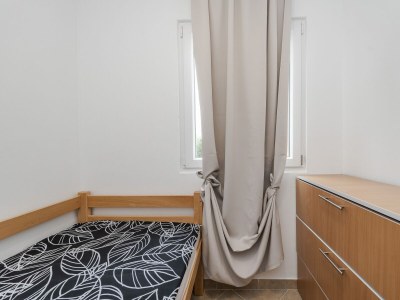 Apartment Two bedroom apartment with terrace Vir A-18563-a - Outdoor photo 11