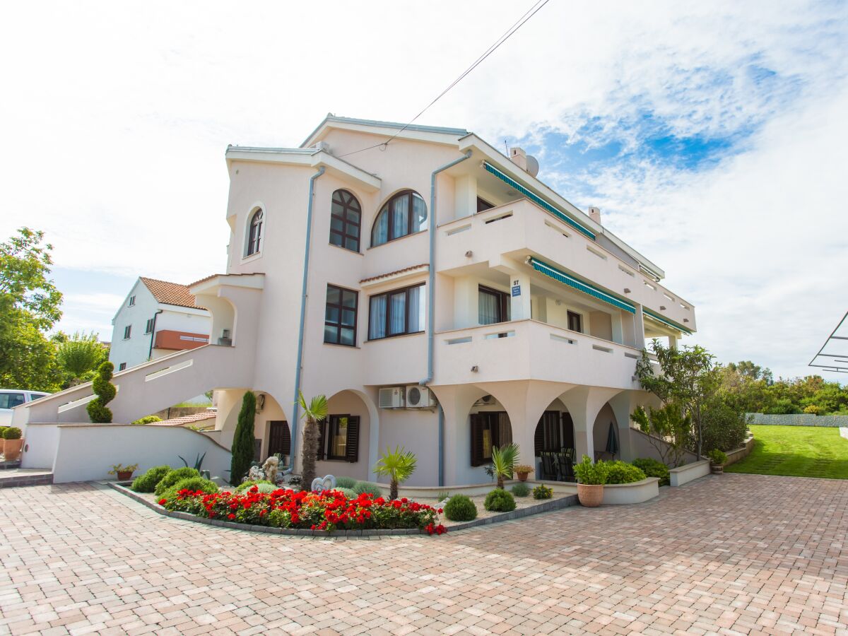 Apartment One bedroom apartment with balcony Punat, Krk A-17857-d