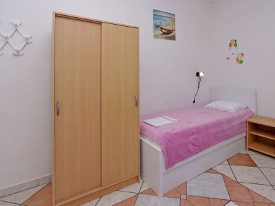 Apartment Two bedroom apartment with terrace and sea view Lopar, Rab A-18005-c - Outdoor photo 24