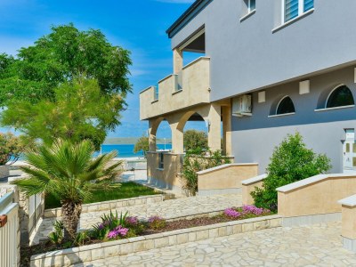 Apartment One bedroom apartment near beach Vir A-18588-a - Outdoor photo 6