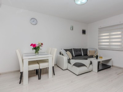Apartment Two bedroom apartment near beach Vir A-18591-a - Outdoor photo 8