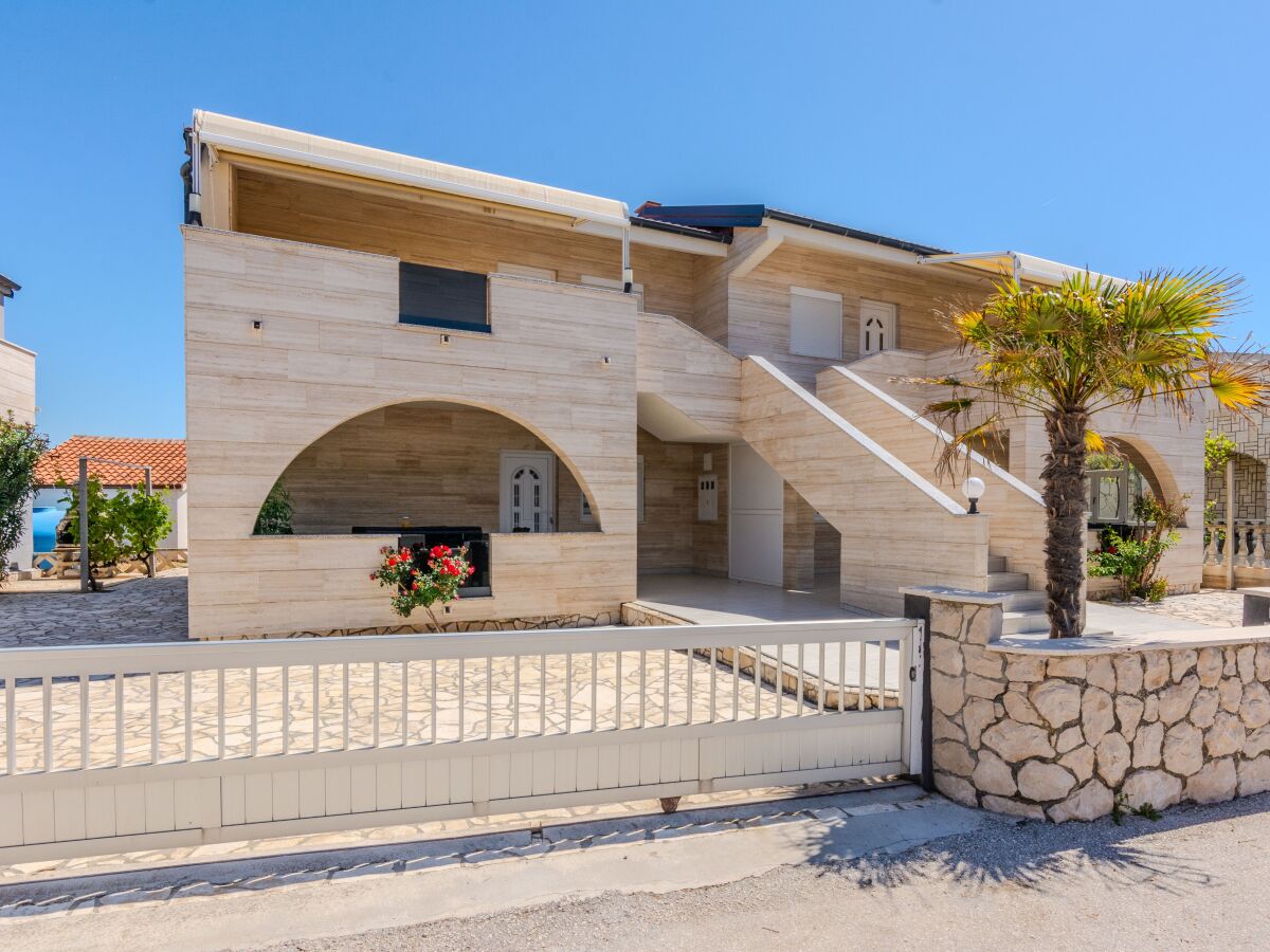Apartment Two bedroom apartment near beach Vir A-18591-d - Outdoor photo 4