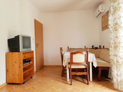 Apartment Two bedroom apartment with balcony Šilo, Krk A-18752-b - Outdoor photo 13