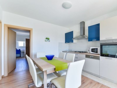 Apartment Two bedroom apartment with balcony Vir A-18592-a - Outdoor photo 7