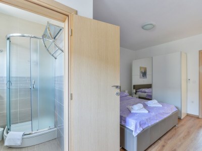 Apartment Two bedroom apartment with balcony Vir A-18592-a - Outdoor photo 12