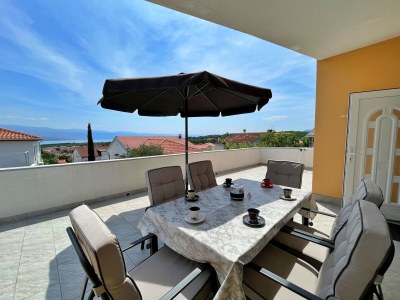 Apartment Three bedroom apartment with terrace and sea view Šilo, Krk A-18757-b - Outdoor photo 30