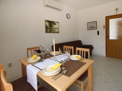 Apartment Two bedroom apartment with balcony Šilo, Krk A-18763-a - Outdoor photo 10