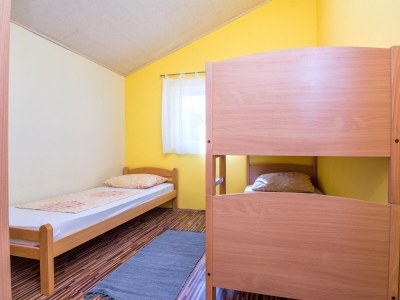 Apartment Two bedroom apartment with terrace and sea view Vir - Lozice, Vir A-19099-b - Outdoor photo 14