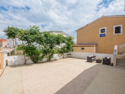 Apartment One bedroom apartment with balcony Vir A-19100-b - Outdoor photo 5