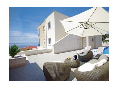 Apartment One bedroom apartment with air-conditioning Makarska A-19147-a - Outdoor photo 4