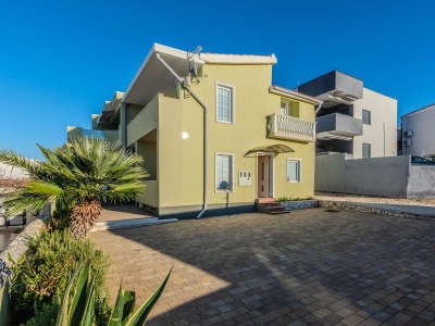 Apartment Two bedroom apartment with balcony and sea view Vir - Lozice, Vir A-18593-b - Outdoor photo 6