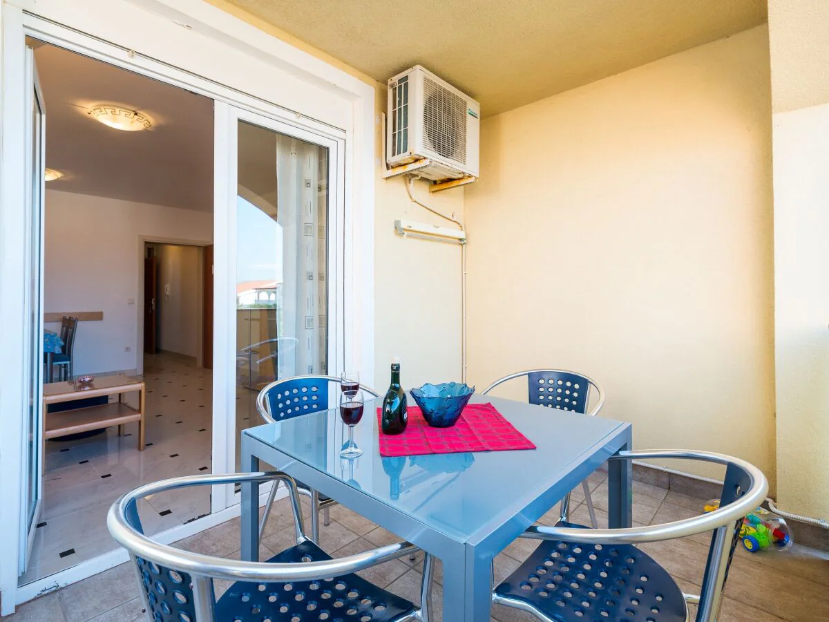 Apartment One bedroom apartment with terrace Vir A-18603-a