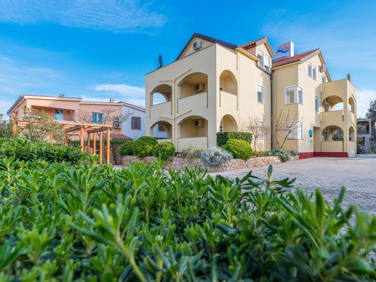 Apartment One bedroom apartment with terrace Vir A-18603-a - Outdoor photo 2
