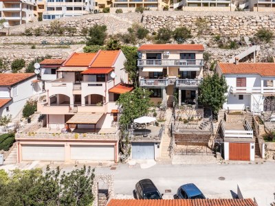 Apartment Two bedroom apartment with balcony and sea view Drage, Biograd A-19189-c - Outdoor photo 2