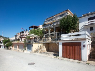 Apartment Two bedroom apartment with balcony and sea view Drage, Biograd A-19189-c - Outdoor photo 3