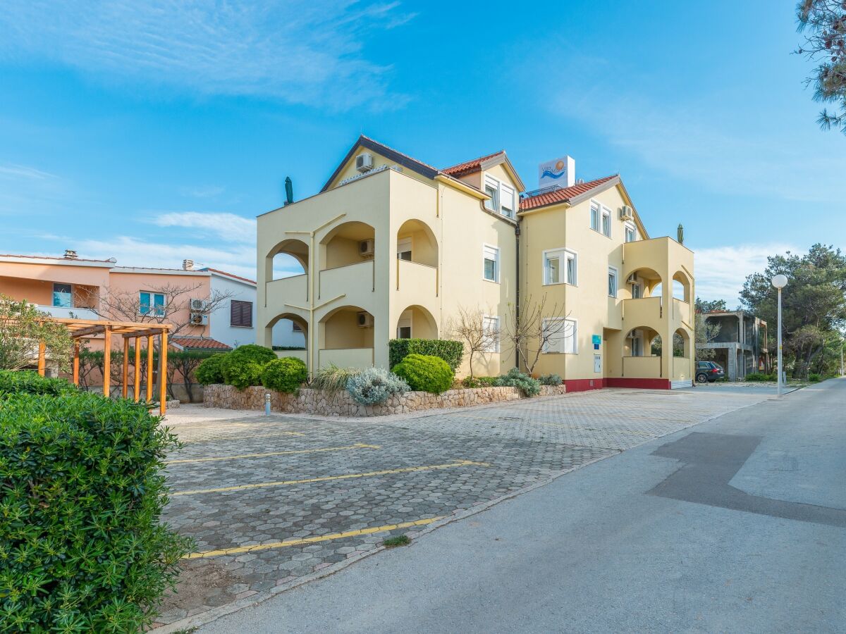 Apartment Two bedroom apartment with balcony and sea view Vir A-18603-f - Outdoor photo 4