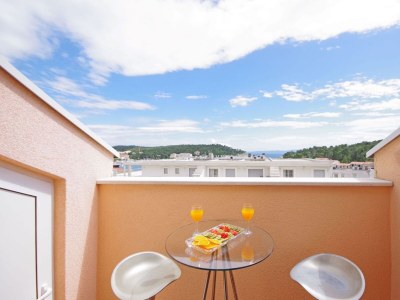 Apartment One bedroom apartment with balcony and sea view Makarska A-19202-b - Outdoor photo 29