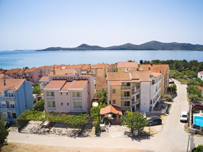 Apartment Two bedroom apartment with terrace Biograd na Moru, Biograd A-18665-a - Outdoor photo 5