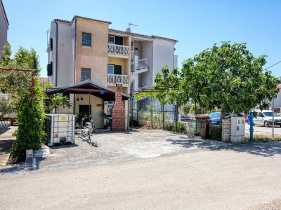 Apartment Two bedroom apartment with terrace and sea view Biograd na Moru, Biograd A-18665-b - Outdoor photo 3