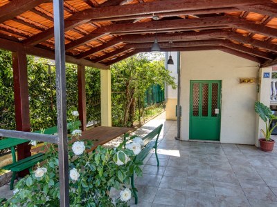 Apartment Two bedroom apartment with balcony and sea view Biograd na Moru, Biograd A-18665-c - Outdoor photo 9