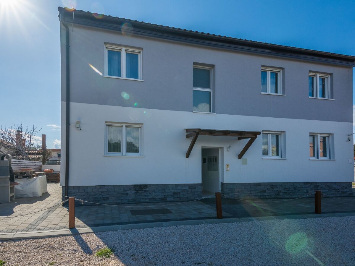 Apartment One bedroom apartment with balcony Vir A-19332-c - Outdoor photo 5