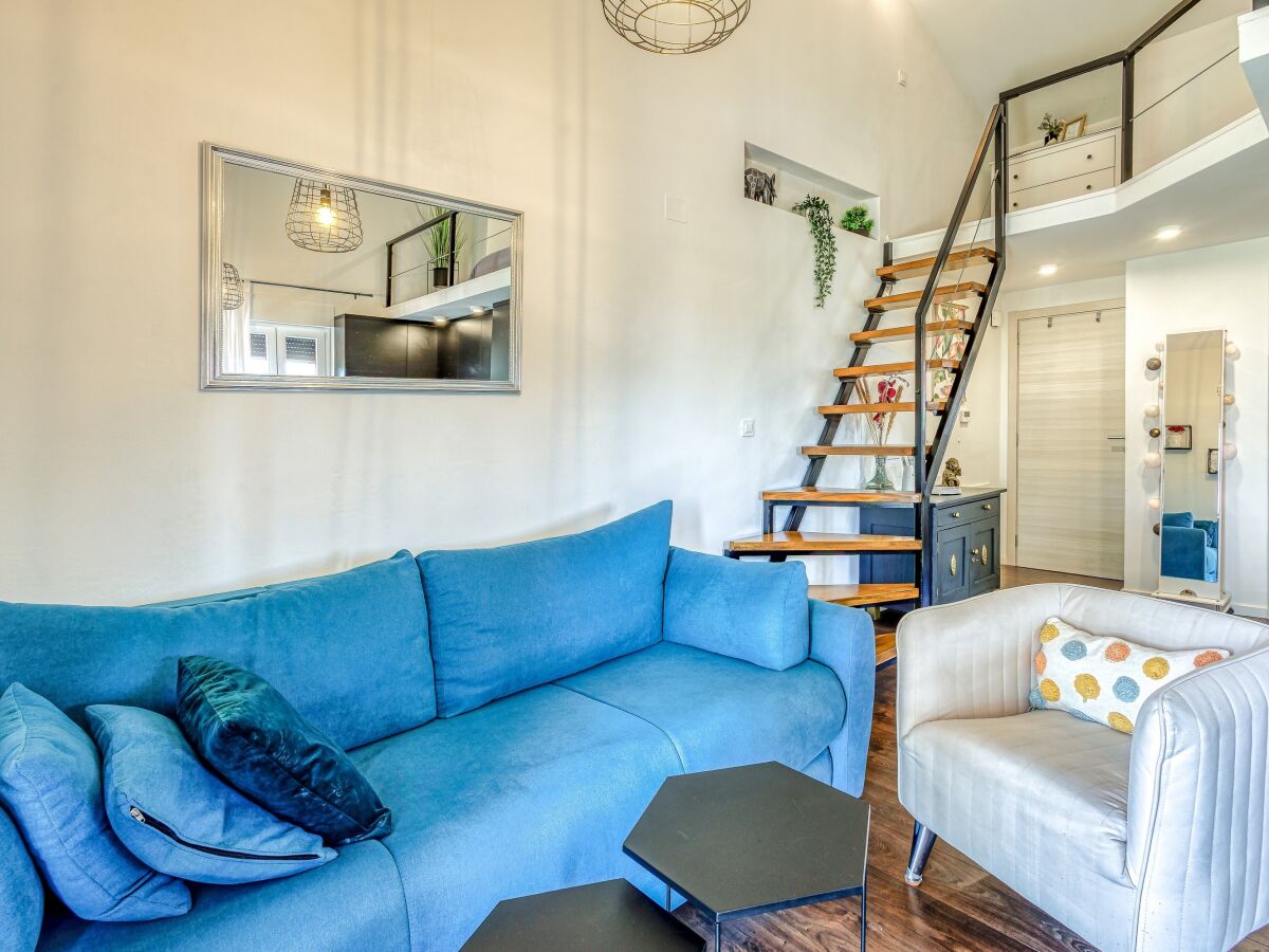 Apartment One bedroom apartment with balcony Milovcici, Krk A-19352-b