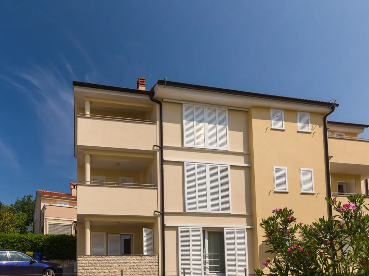 Apartment Two bedroom apartment with terrace Čižići, Krk A-19355-a - Outdoor photo 3