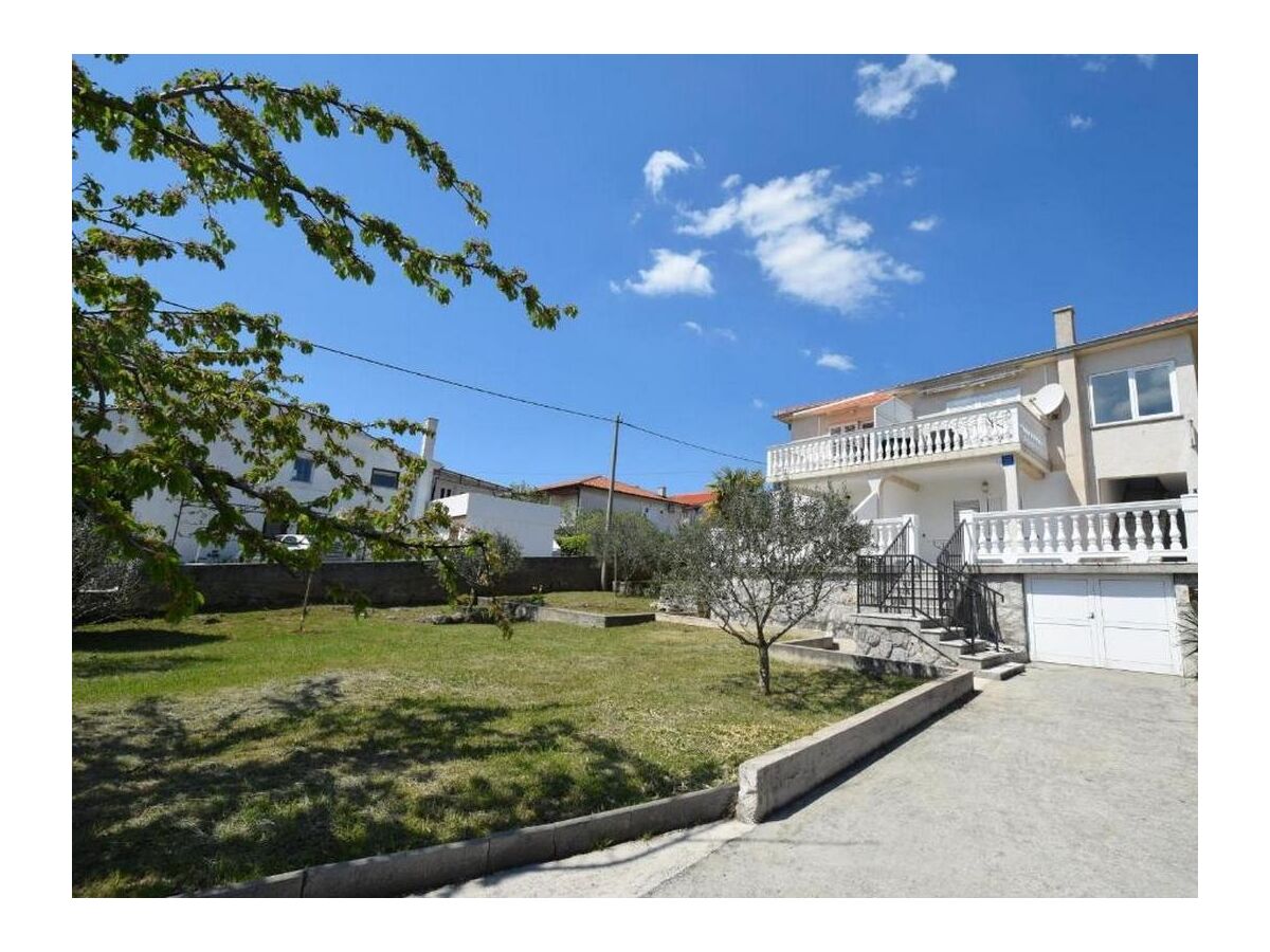 Apartment One bedroom apartment with terrace Krk A-19365-a - Outdoor photo 3