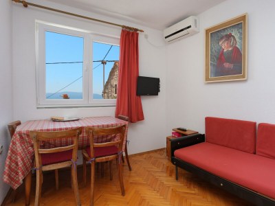 Apartment Two bedroom apartment near beach Brist, Makarska A-18859-a - Outdoor photo 12
