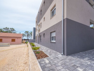 Apartment Two bedroom apartment with terrace Vir A-18881-b - Outdoor photo 3