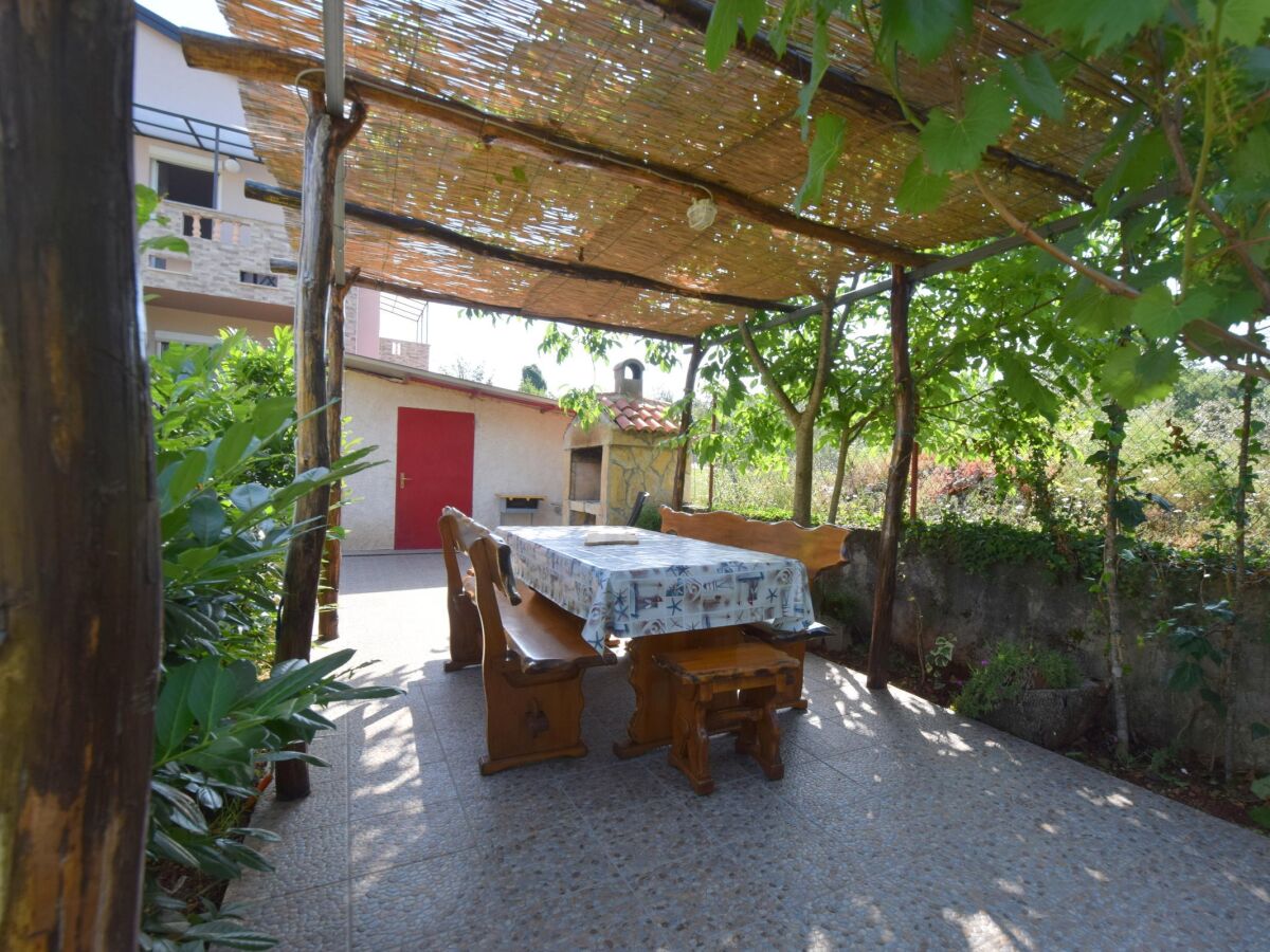 Apartment Studio flat with balcony Malinska, Krk AS-19381-a - Outdoor photo 5