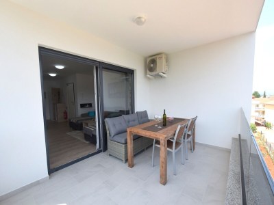 Apartment Two bedroom apartment with terrace and sea view Vantačići, Krk A-19387-b in Malinska - Apartment