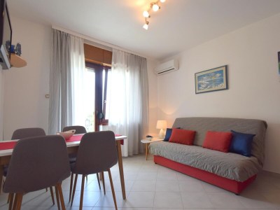 Apartment One bedroom apartment with balcony Malinska, Krk A-19389-a - Outdoor photo 4