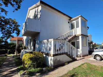 Apartment Two bedroom apartment with terrace and sea view Omišalj, Krk A-19410-a in Omišalj - Apartment