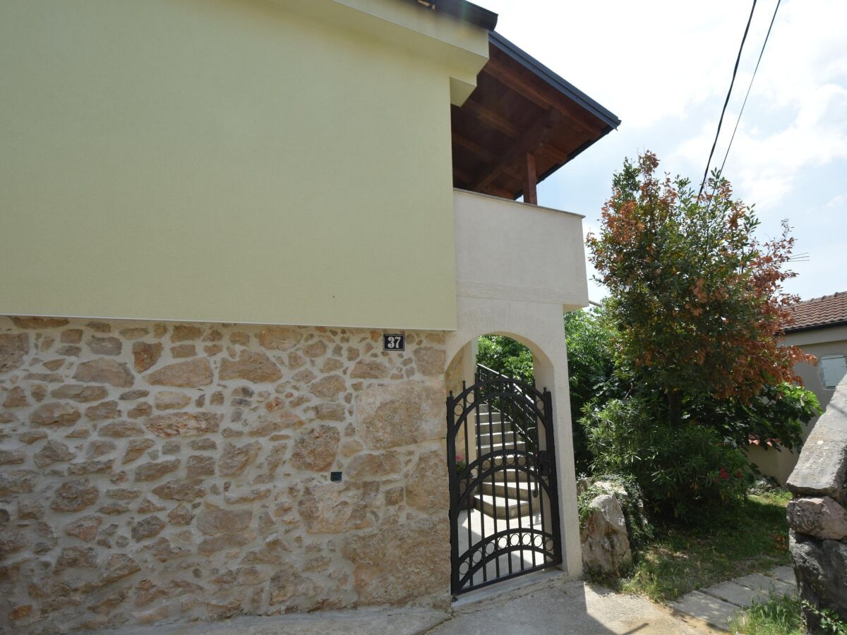 Apartment Two bedroom apartment with terrace Čižići, Krk A-19412-a - Outdoor photo 2