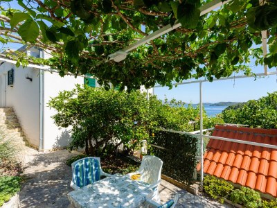 Apartment One bedroom apartment with balcony and sea view Cove Gornja Krusica, Šolta A-20021-a - Outdoor photo 7