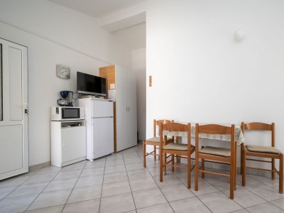 Apartment One bedroom apartment with terrace Vir A-20147-a - Outdoor photo 11