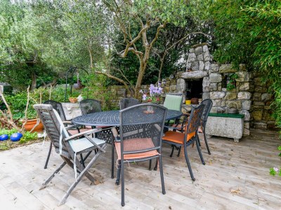 Apartment Two bedroom apartment with terrace Barbat, Rab A-20170-a - Outdoor photo 11