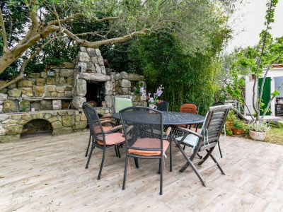 Apartment Two bedroom apartment with terrace Barbat, Rab A-20170-e - Outdoor photo 10